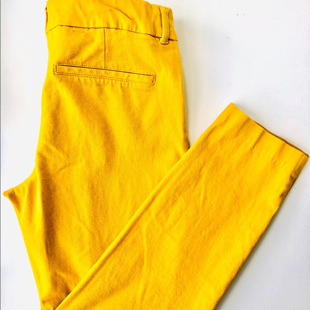 Old Navy Pixie Pant